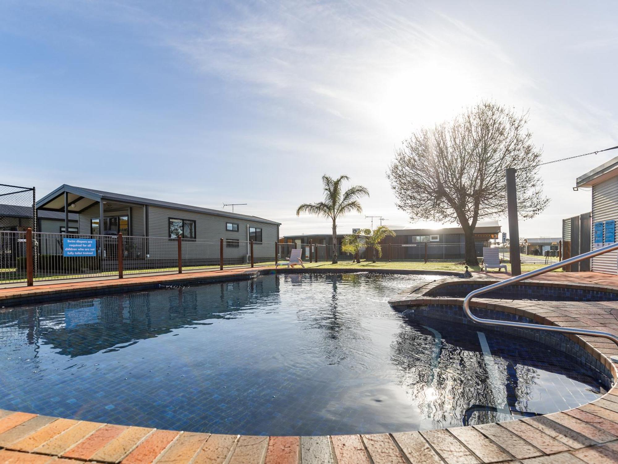 Nrma Yarrawonga Mulwala Holiday Park Luaran gambar
